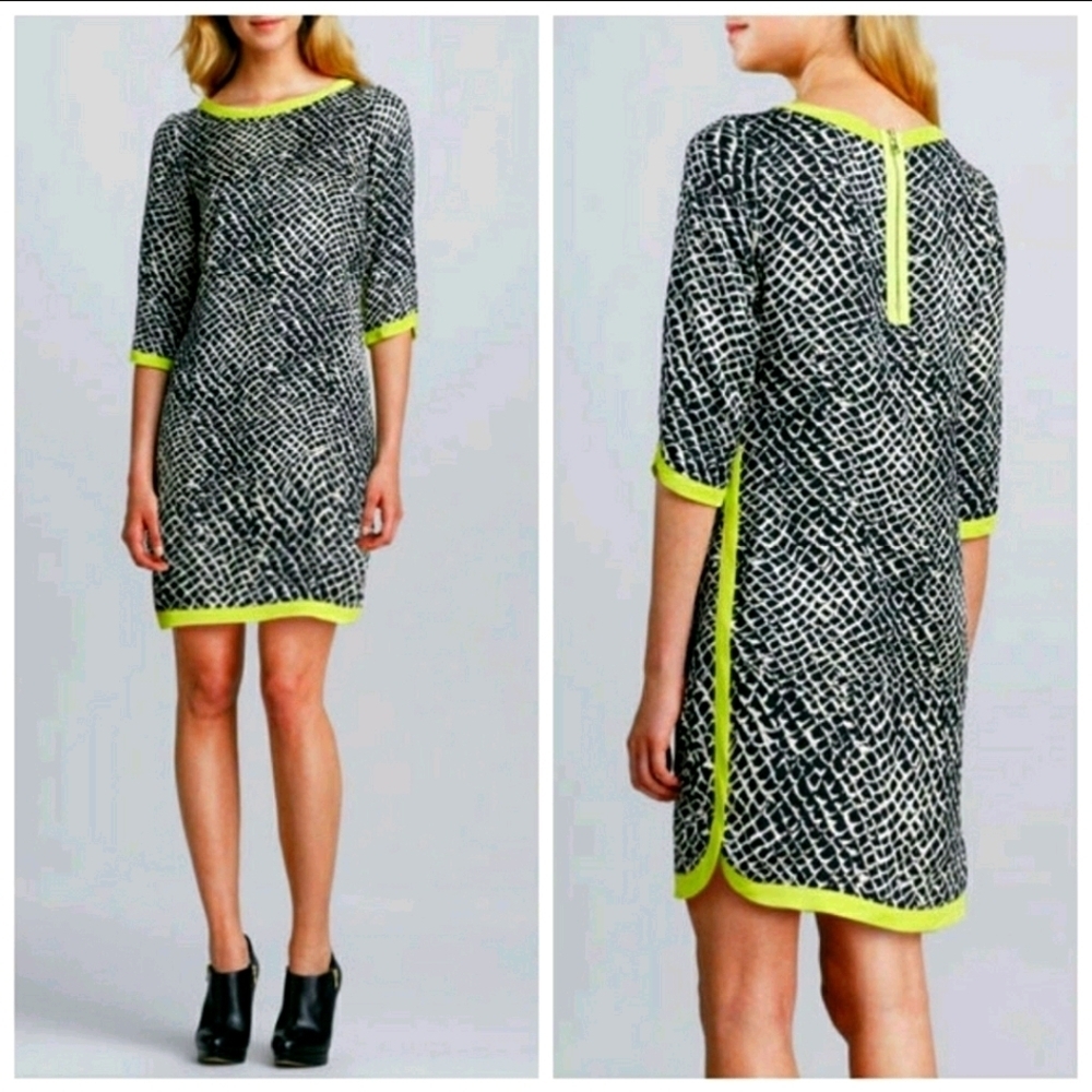 Alice & Trixie Marnie Silk‎ Shift Dress